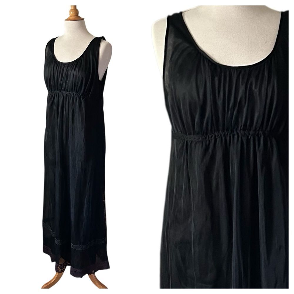Vintage Val Mode Long Black Sheer Nightgown - Large - Picture 3 of 9